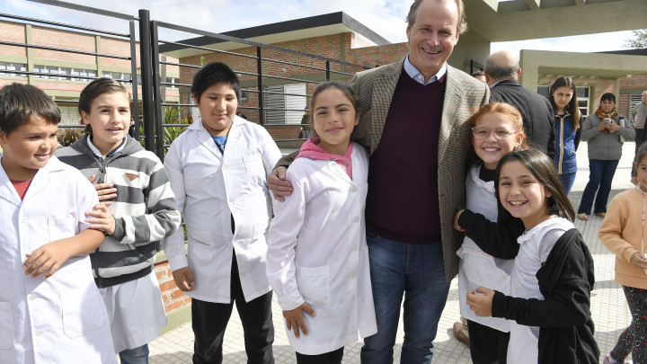 Bordet ratificó su compromiso con la educación