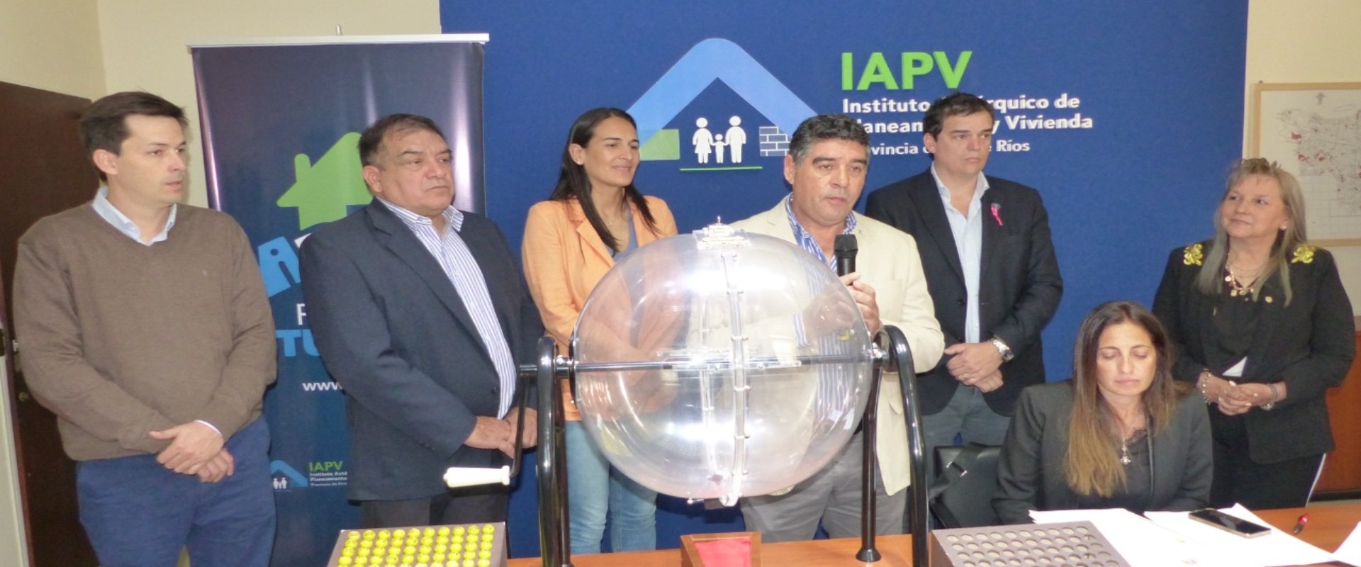 Familias de cinco localidades entrerrianas salieron sorteadas para tener su vivienda propia
