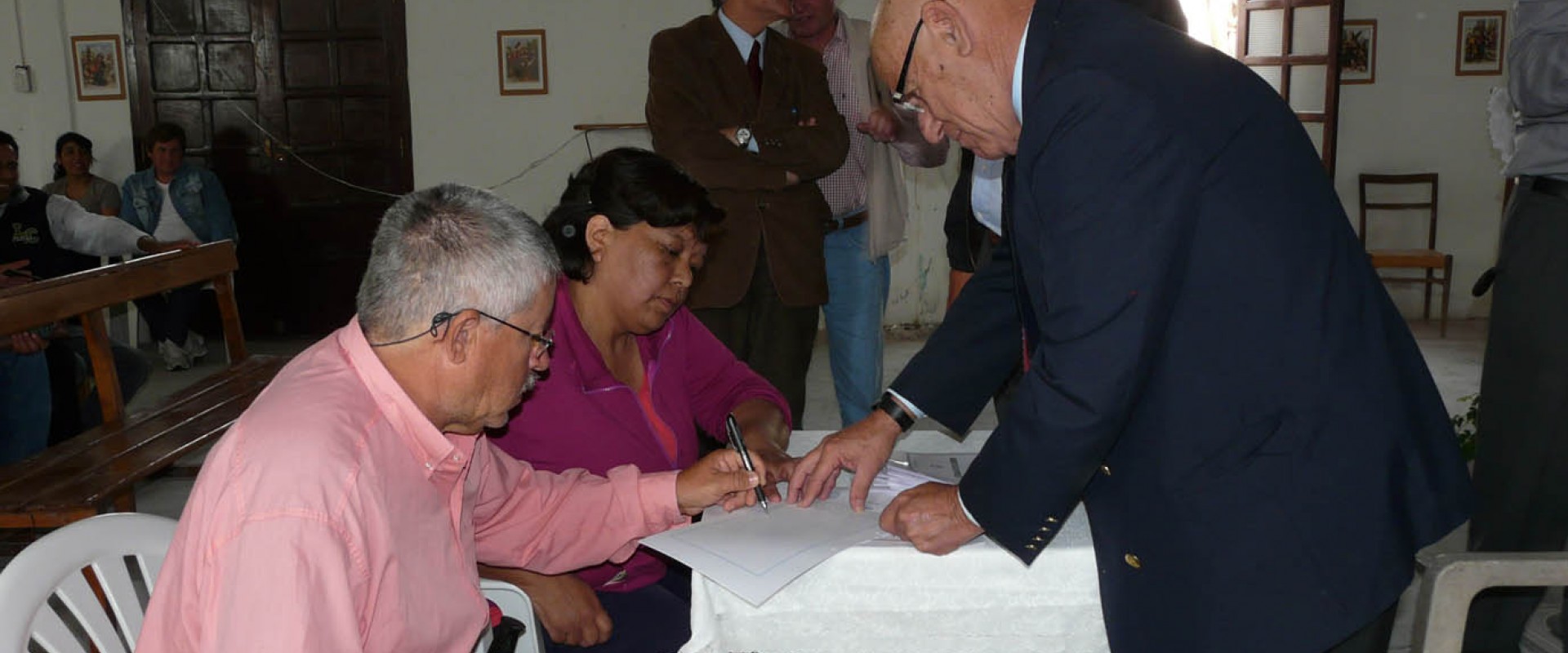 Escrituraron su vivienda social unas 46 familias de La Paz