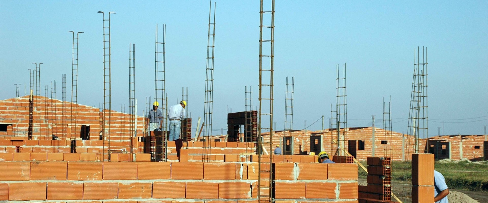 Se licitará la construcción de 138 viviendas para docentes en seis municipios entrerrianos